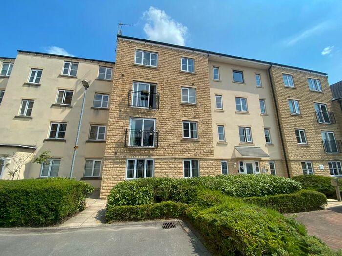 2 Bedroom Apartment To Rent In Merchants Court, Bingley, BD16