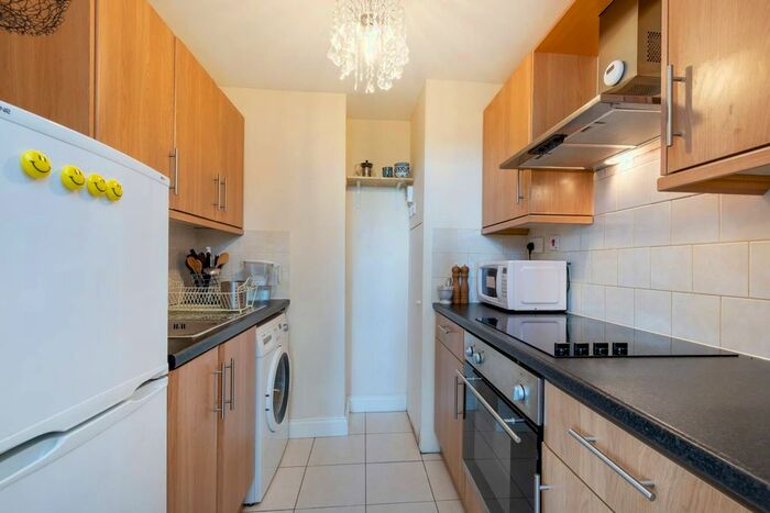 1 Bedroom Flat To Rent In Church Street, Croydon, CR0