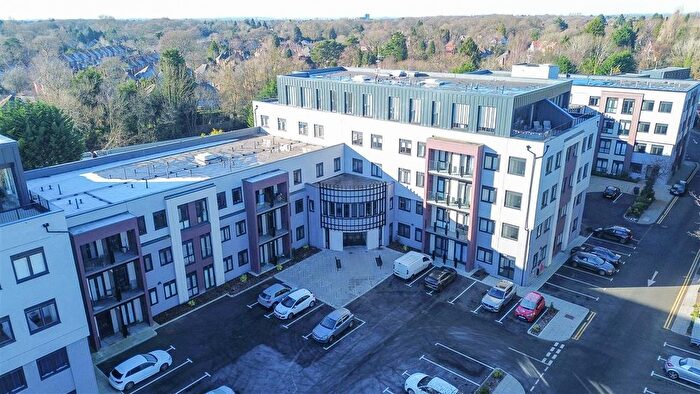 1 Bedroom Flat To Rent In Broadoaks, Streetsbrook Road, Solihull, B91