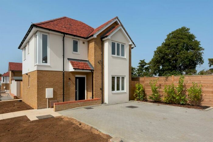 3 Bedroom Detached House To Rent In Lower Road, Teynham, Sittingbourne, ME9