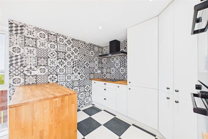 2 Bedroom Detached Bungalow For Sale In Rookery Lane, Sutton-In-Ashfield, NG17