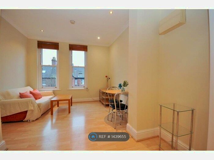 1 Bedroom Flat To Rent In Wenlock Terrace, York, YO10