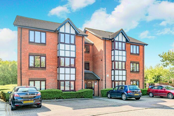 1 Bedroom Flat To Rent In Tenterden Crescent, Kents Hill MK7