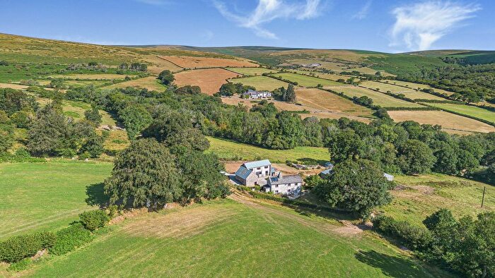 3 Bedroom Equestrian For Sale In Badworthy, South Brent, TQ10