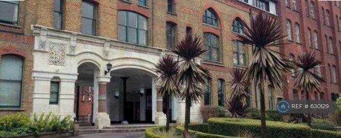 1 Bedroom Flat To Rent In Fairfield Road, London, E3