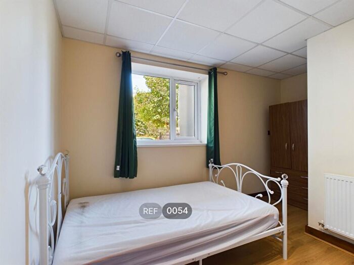 Studio To Rent In Anchor House, Anlaby Road, HU3