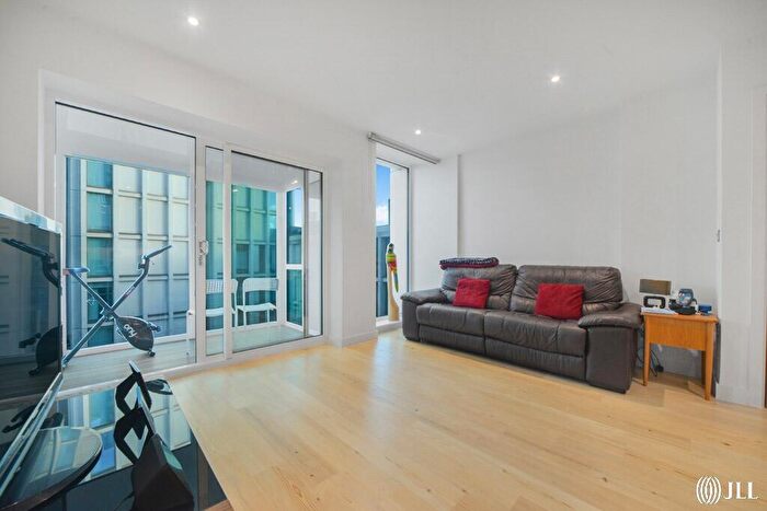 1 Bedroom Flat For Sale In Atelier Point, Jupp Road West, London, E15