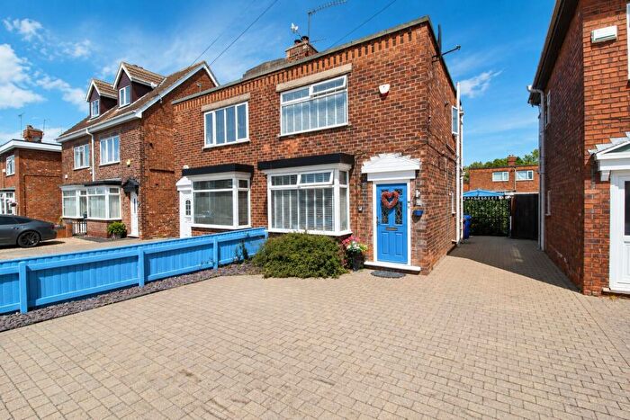 2 Bedroom Semi-Detached House To Rent In Kirkstone Road, Hull, HU5