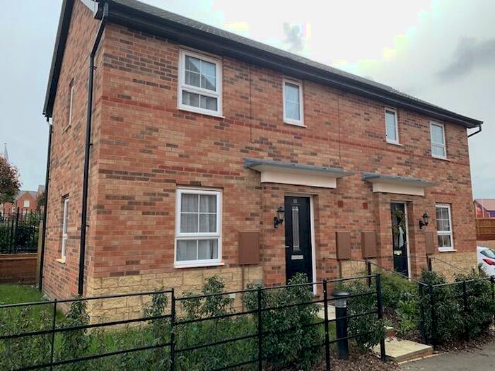 2 Bedroom House To Rent In Kensey Road, Mickleover, DE3