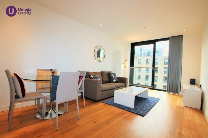 1 Bedroom Flat To Rent In Simpson Loan, Quartermile, Edinburgh, EH3