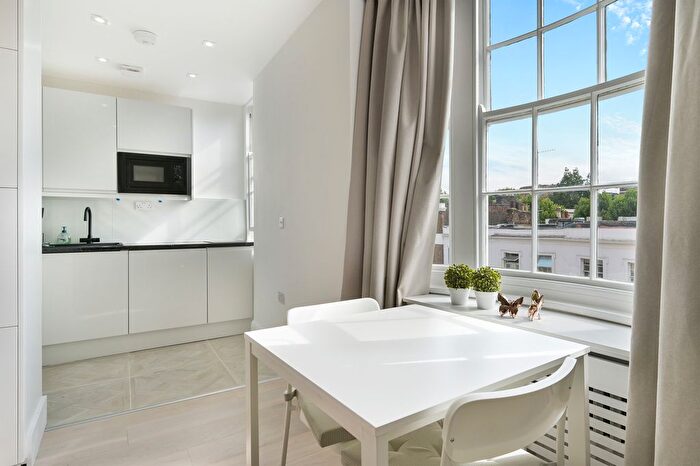 Studio To Rent In Queensway, W2