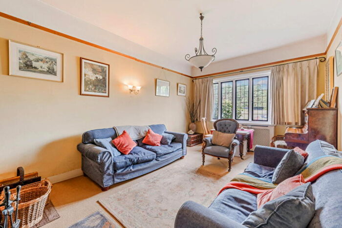 2 Bedroom Semi-Detached House For Sale In Flanchford Road, Reigate Heath, RH2