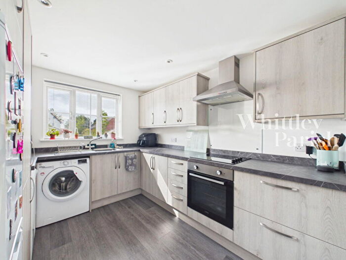 2 Bedroom Semi Detached House For Sale In Field Acre Way, Long Stratton, Norwich, NR15