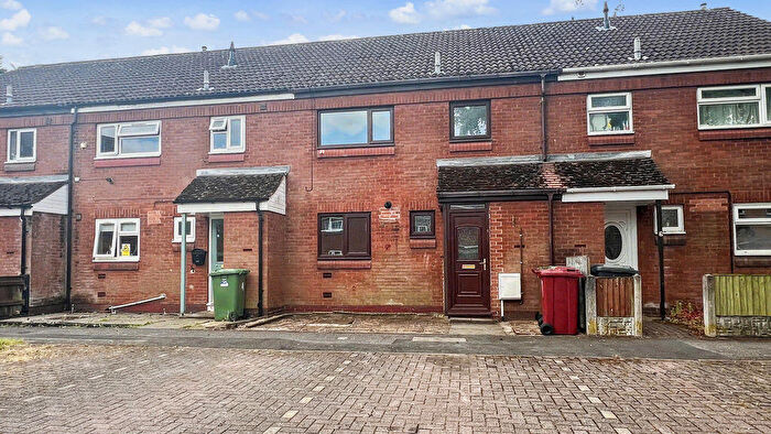3 Bedroom Terraced House For Sale In Grassmoor Court, Scunthorpe, DN15