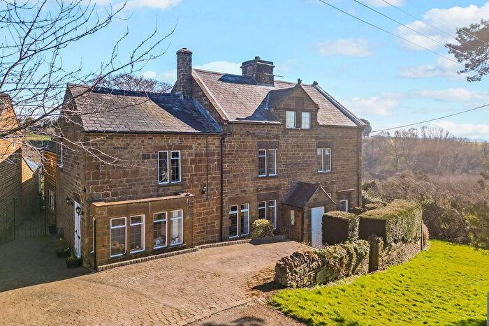 5 Bedroom Detached House For Sale In School Lane, Ratley, OX15