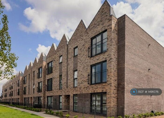 1 Bedroom Flat To Rent In Talbot Road, Stretford, Manchester, M32