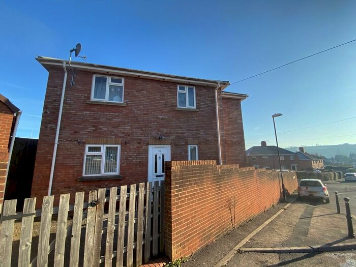 2 Bedroom Apartment To Rent In Bedminster, Shepton Walk, BS3