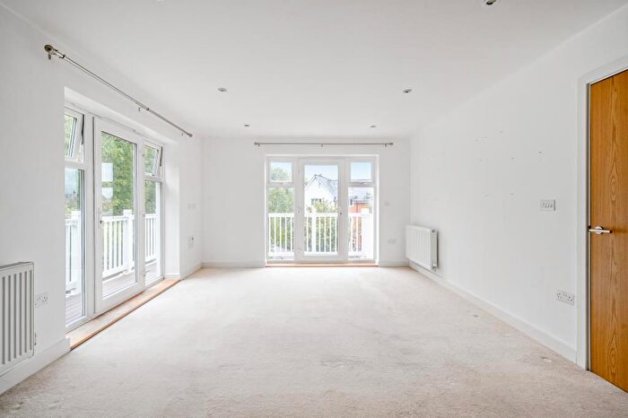 2 Bedroom Flat To Rent In Carolina Drive, High Wycombe, HP11