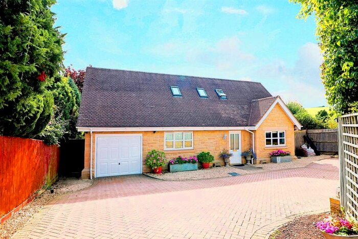 4 Bedroom Detached House For Sale In Langley Road, Winchcombe, Cheltenham, GL54