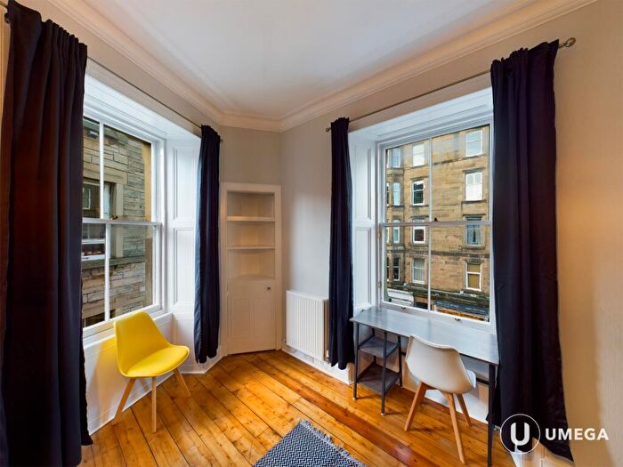 1 Bedroom Apartment To Rent In Raeburn Place, Stockbridge, Edinburgh, EH4