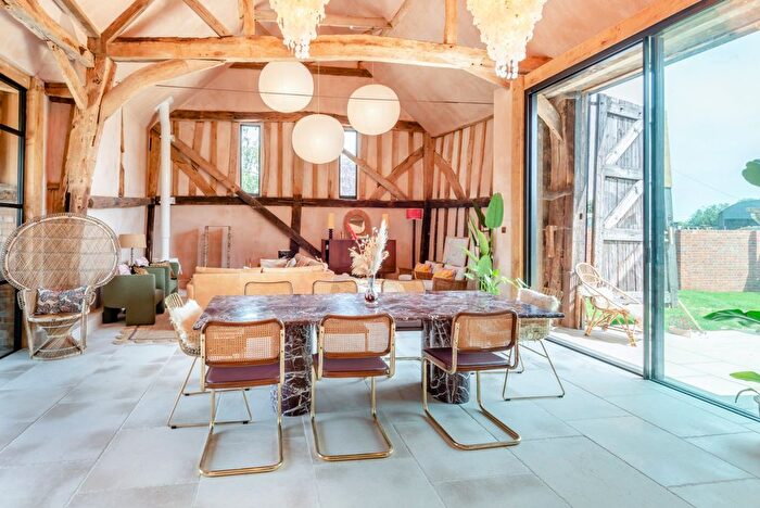 3 Bedroom Detached House For Sale In Kimpton Road, Kimpton, Hitchin, Hertfordshire, SG4