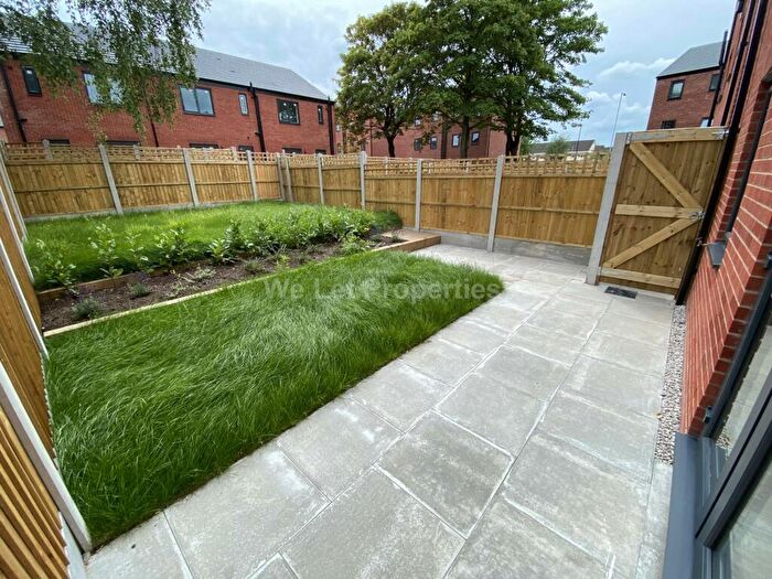 3 Bedroom House To Rent In Sandal Street, Manchester, M40