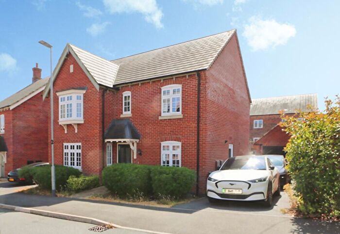 4 Bedroom Detached House For Sale In Glade Lane, Ashby-De-La-Zouch, LE65