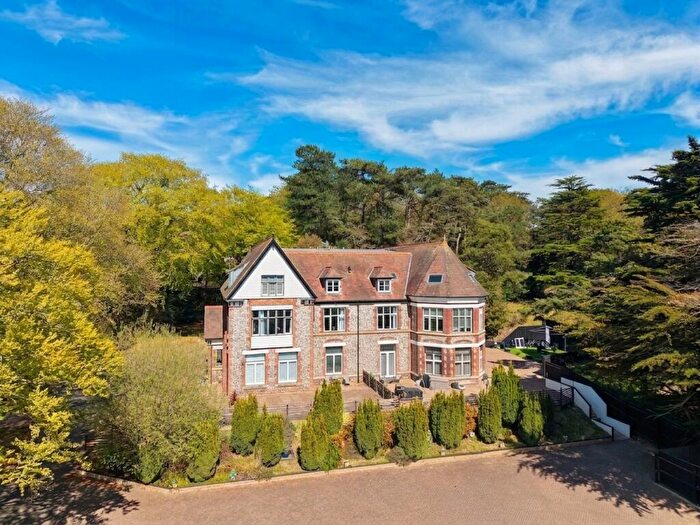 2 Bedroom Apartment For Sale In Overstrand Road, Cromer, NR27