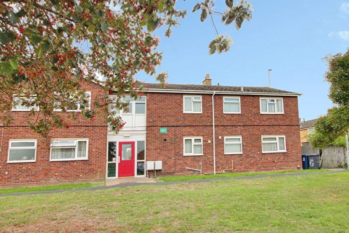 2 Bedroom Flat For Sale In Childs Pond Road, St. Neots, PE19