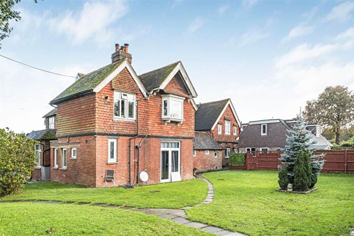 2 Bedroom Flat For Sale In The Grange, Horam, TN21
