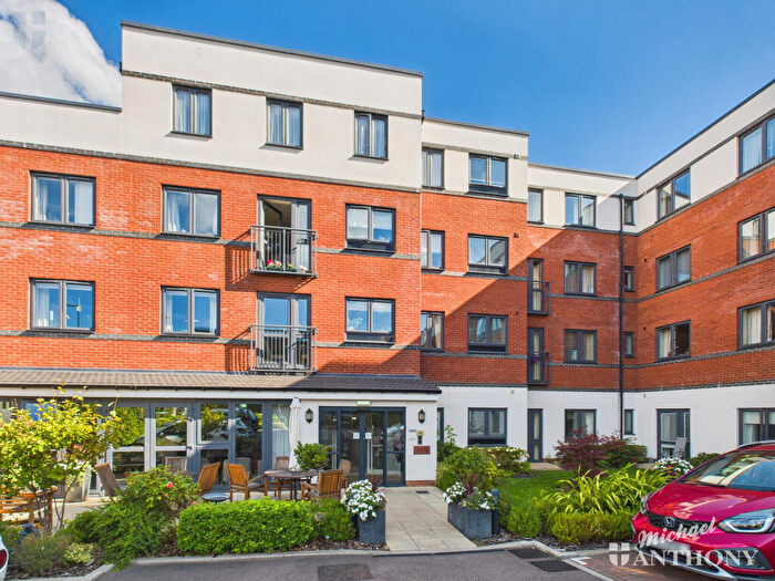 1 Bedroom Retirement Property For Sale In Oscar Lodge, Cambridge Street, Aylesbury, Buckinghamshire, HP20