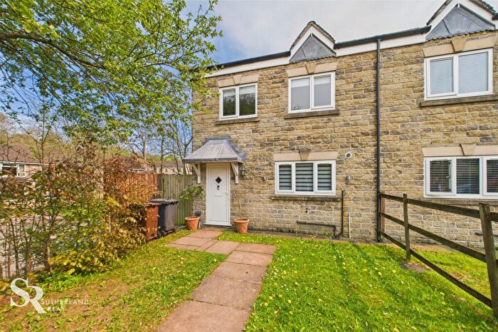 4 Bedroom Semi-Detached House For Sale In New Road, Whaley Bridge, SK23