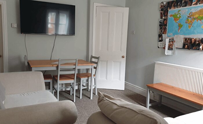 4 Bedroom Terraced House To Rent In Cranwell Street, Lincoln, LN5