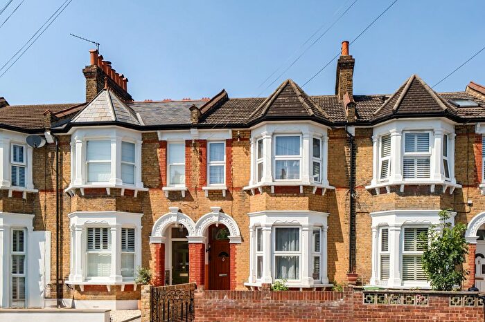 4 Bedroom Terraced House For Sale In Medusa Road, London, SE6