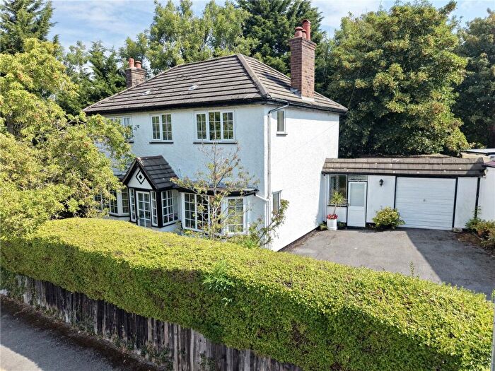 3 Bedroom Detached House For Sale In Roslin Road, Irby, Wirral, CH61