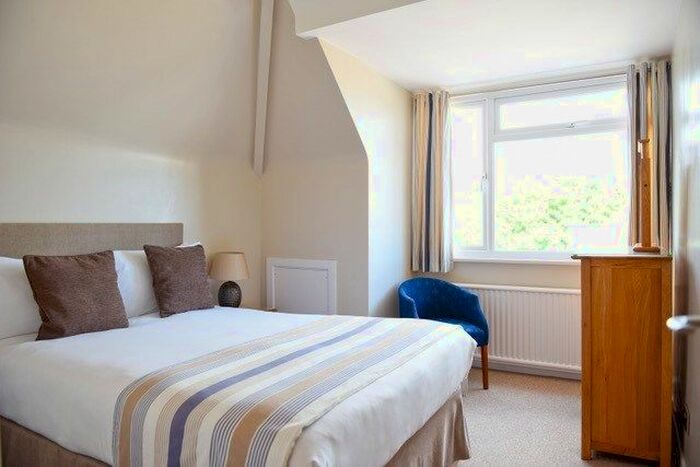 1 Bedroom Flat To Rent In Studland Road, Bournemouth, BH4