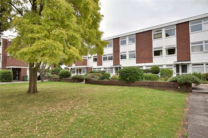 2 Bedroom Flat For Sale In Minerva Lodge, - Sweyn Place, Blackheath, London, SE3