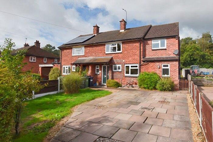 3 Bedroom Semi-Detached House For Sale In The Chestnuts, Hinstock, TF9