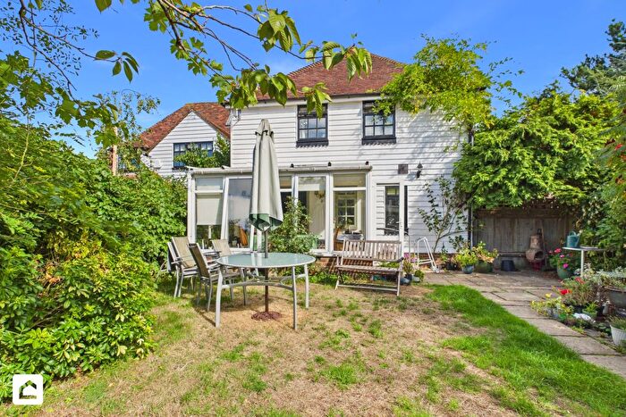 3 Bedroom End Of Terrace House For Sale In Biddenden, Ashford, Kent, TN27