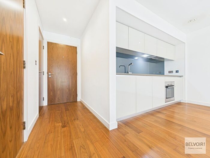 1 Bedroom Flat To Rent In St Paul's Square, City Centre, Sheffield, S1