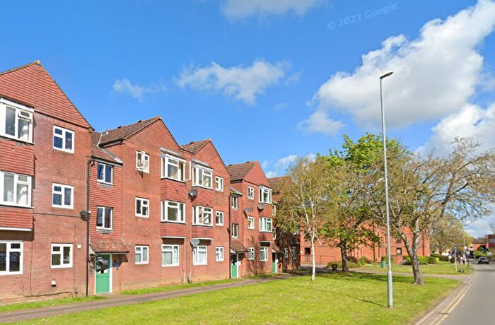 1 Bedroom Flat To Rent In Duck Street, Rushden, Northamptonshire, NN10