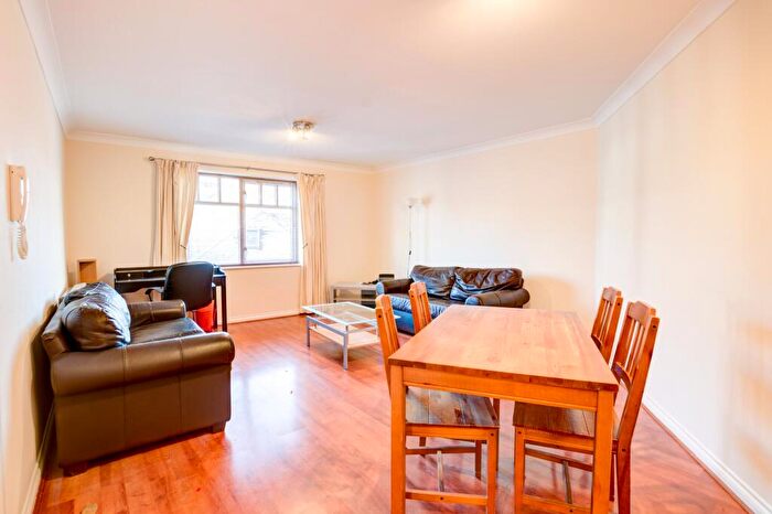 2 Bedroom Flat To Rent In Connaught Mews, Jesmond, Newcastle Upon Tyne, NE2