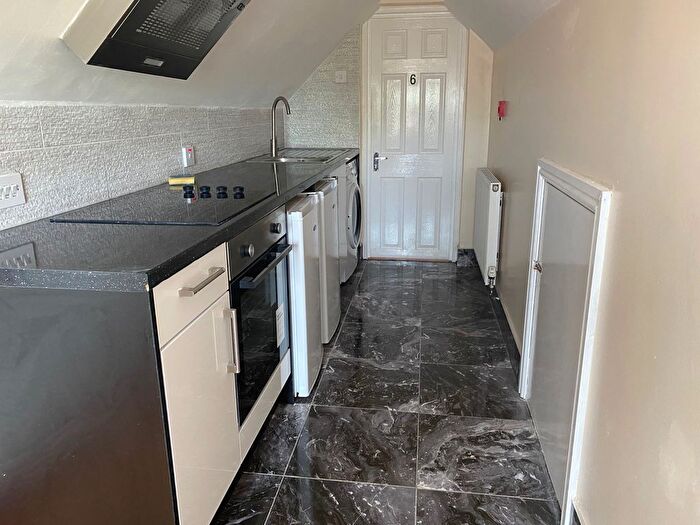 Studio To Rent In Salters Lane, Tamworth, B79