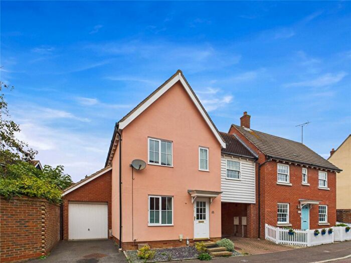 3 Bedroom Link Detached House To Rent In Admirals Walk, Wivenhoe, Colchester, Essex, CO7