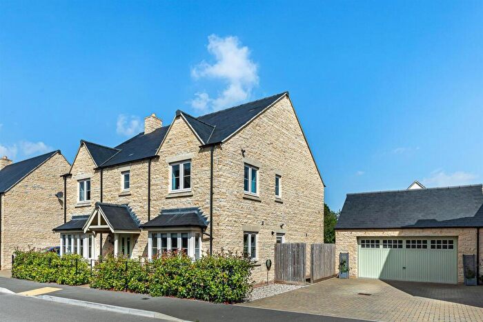 5 Bedroom Detached House For Sale In Forest Grove, Burford, OX18