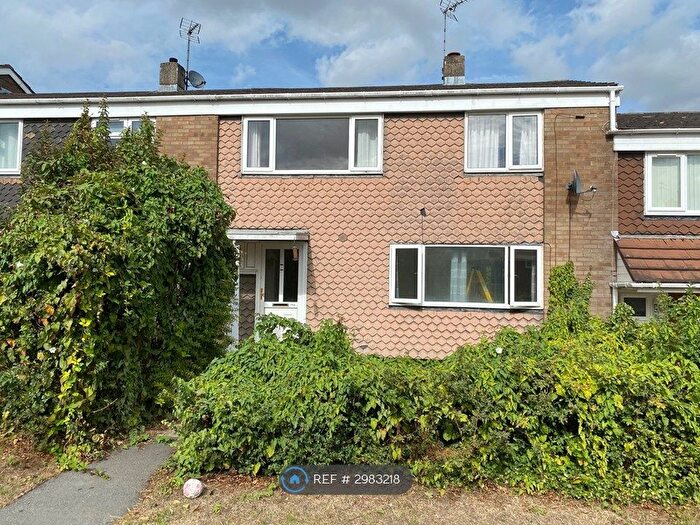 3 Bedroom Terraced House To Rent In Archer Road, Stevenage, SG1