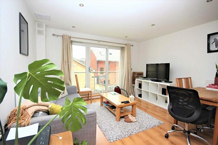 1 Bedroom Flat To Rent In Thomas Jacomb Place, Walthamstow, E17