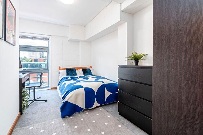 7 Bedroom Apartment To Rent In Portland Tower, Sheffield, S1