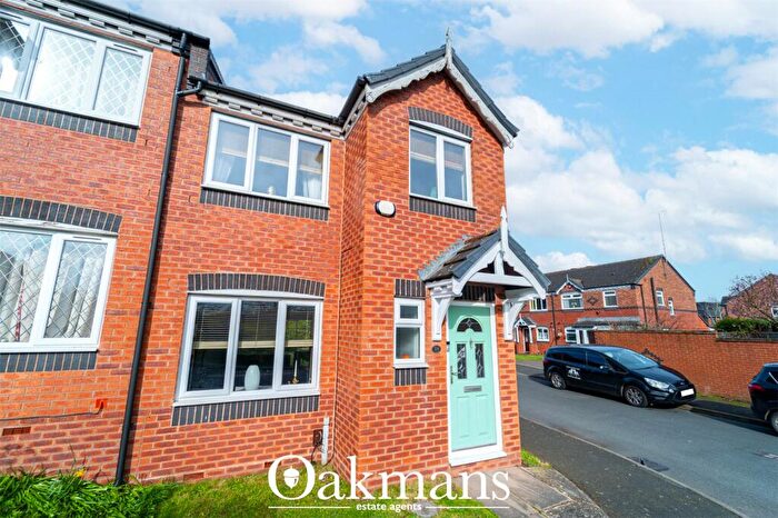 3 Bedroom Semi Detached House For Sale In Grattidge Road, Birmingham, West Midlands, B27