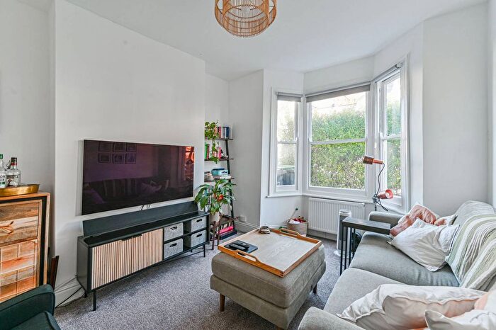 3 Bedroom Property To Rent In Longhurst Road, Hither Green, London, SE13